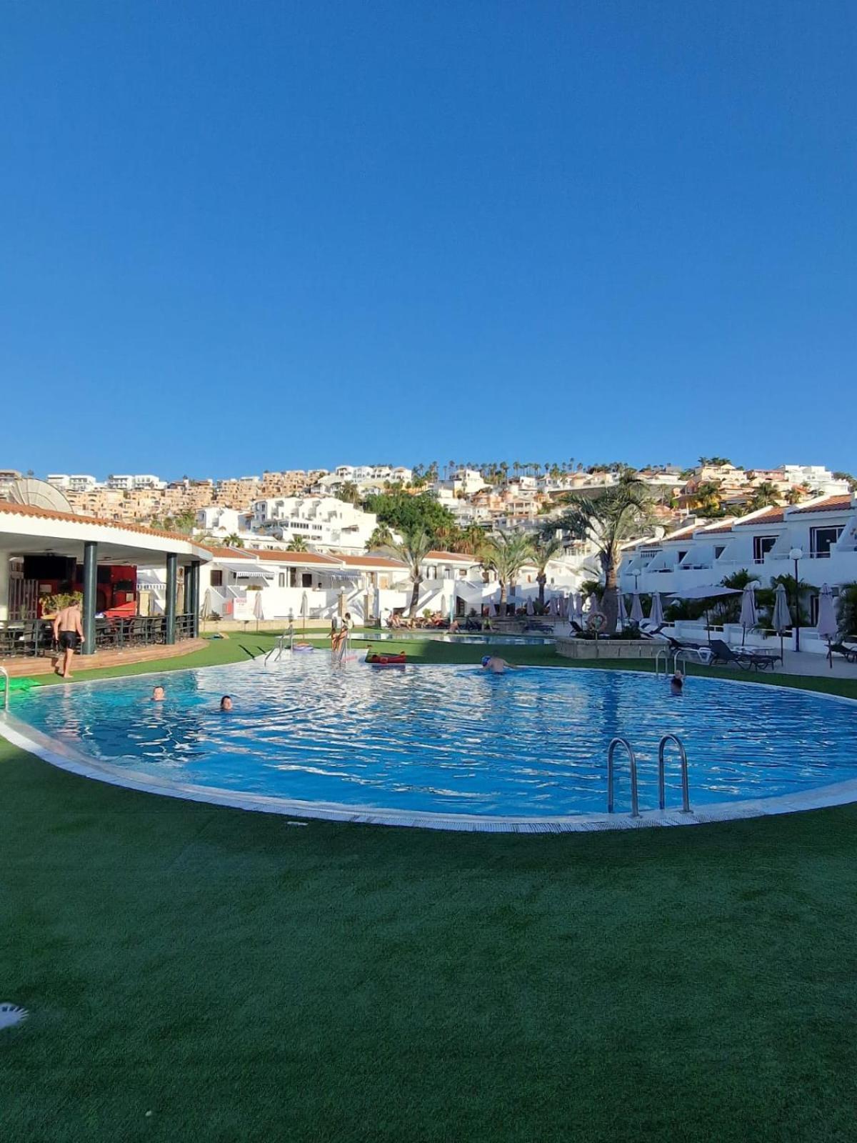 Lovely Sunny Apartment Адехе Экстерьер фото