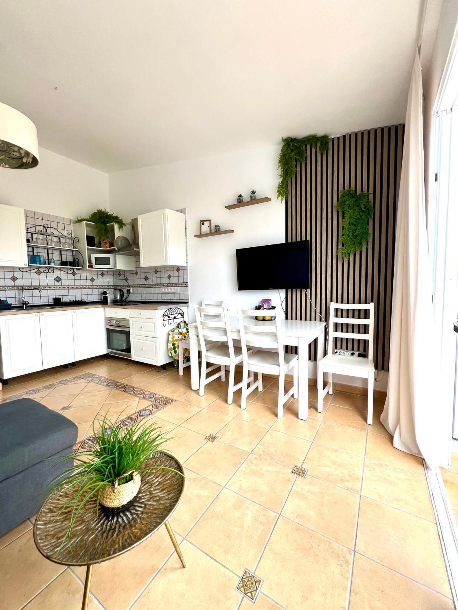 Lovely Sunny Apartment Адехе Экстерьер фото